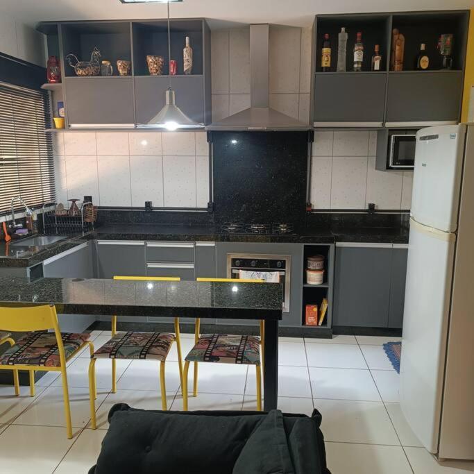 Gray House 4 Londrina - Pr Vila Exterior foto